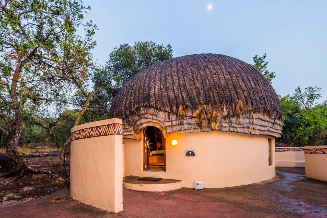 Aha Lesedi African Lodge & Cultural Village Broederstroom Dış mekan fotoğraf
