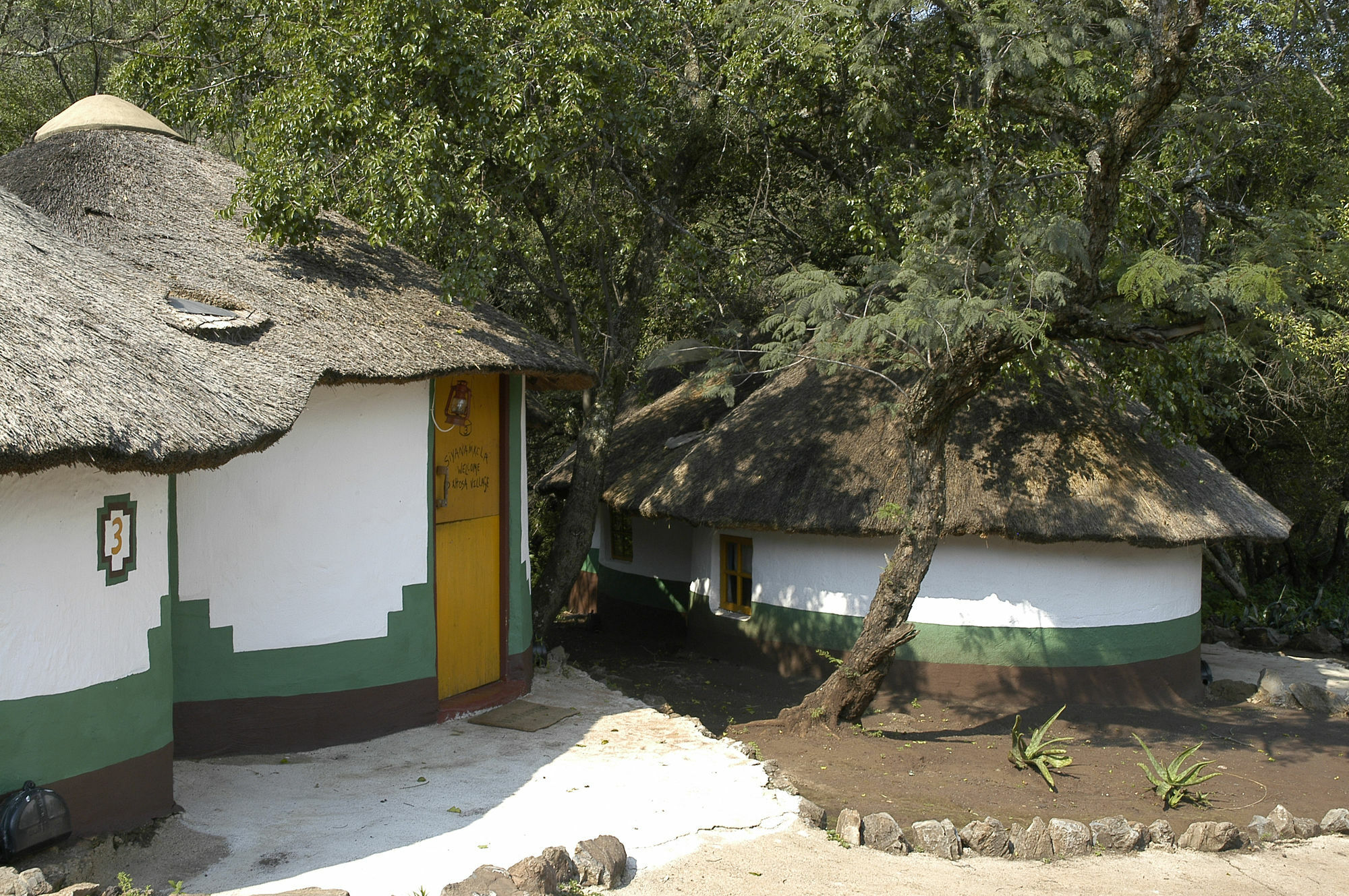 Aha Lesedi African Lodge & Cultural Village Broederstroom Dış mekan fotoğraf