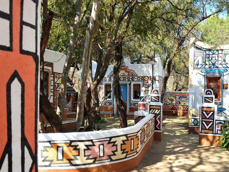 Aha Lesedi African Lodge & Cultural Village Broederstroom Dış mekan fotoğraf
