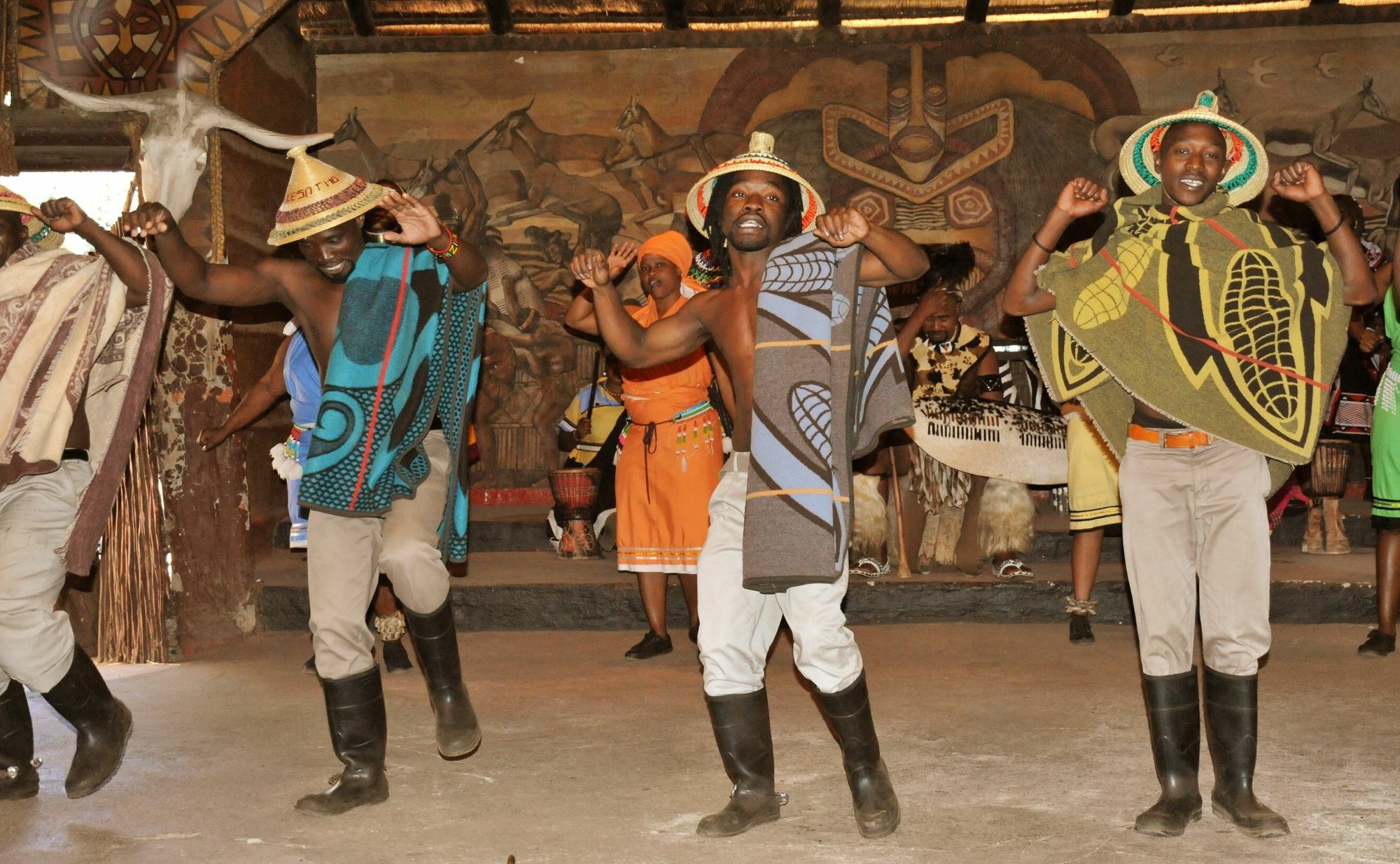 Aha Lesedi African Lodge & Cultural Village Broederstroom Dış mekan fotoğraf