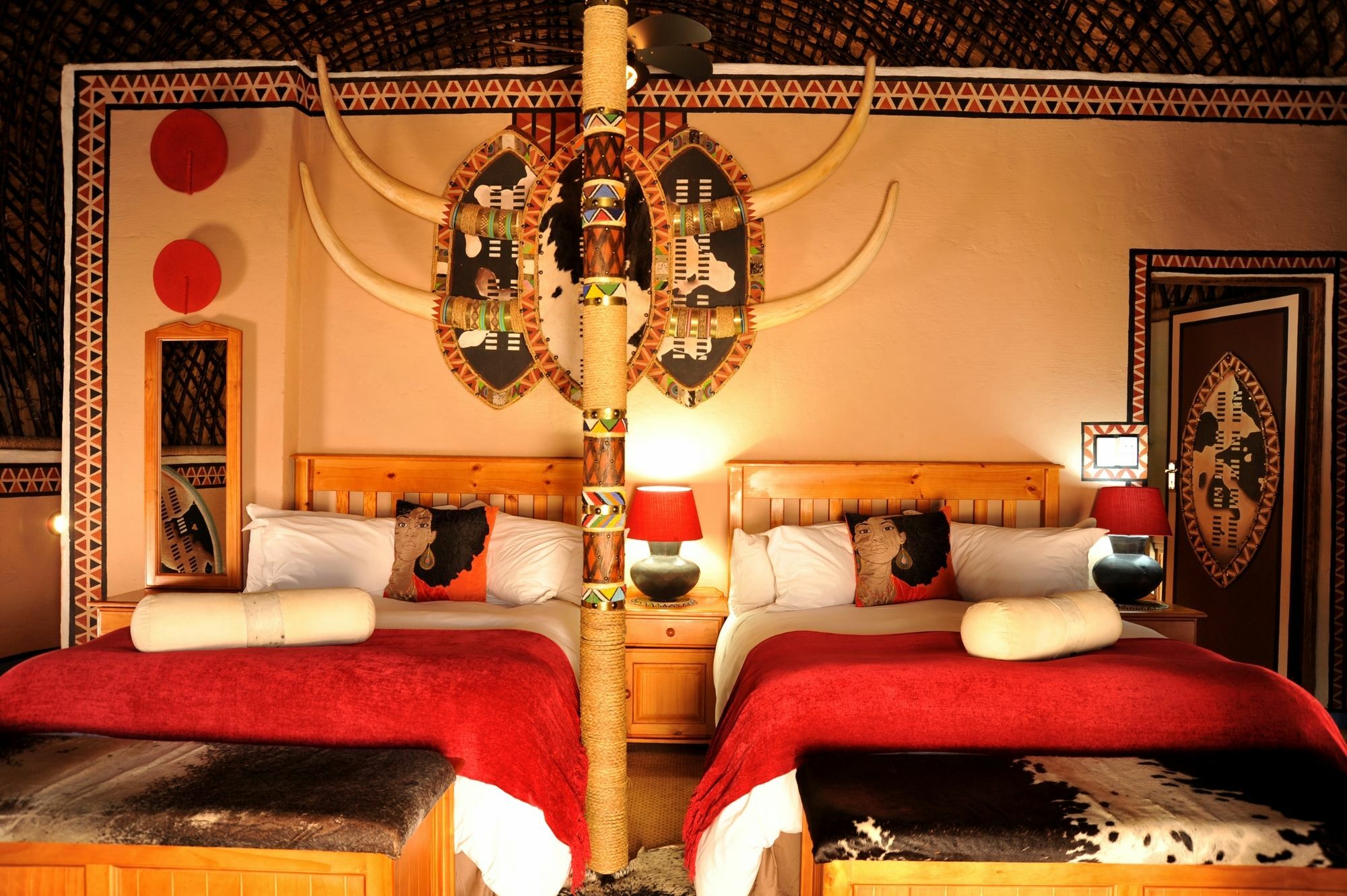 Aha Lesedi African Lodge & Cultural Village Broederstroom Dış mekan fotoğraf