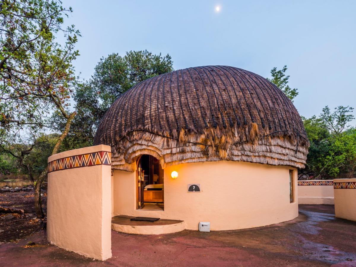 Aha Lesedi African Lodge & Cultural Village Broederstroom Dış mekan fotoğraf