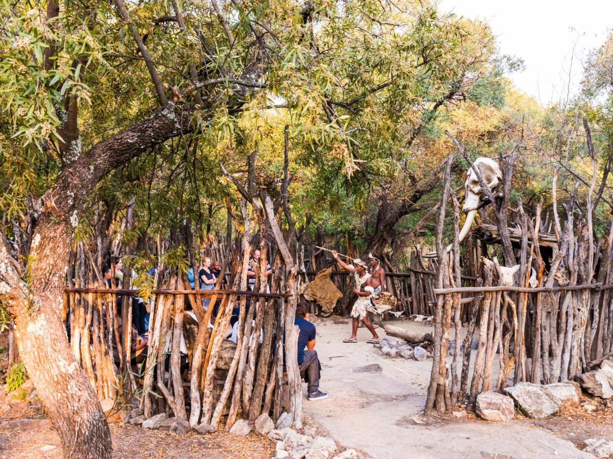 Aha Lesedi African Lodge & Cultural Village Broederstroom Dış mekan fotoğraf