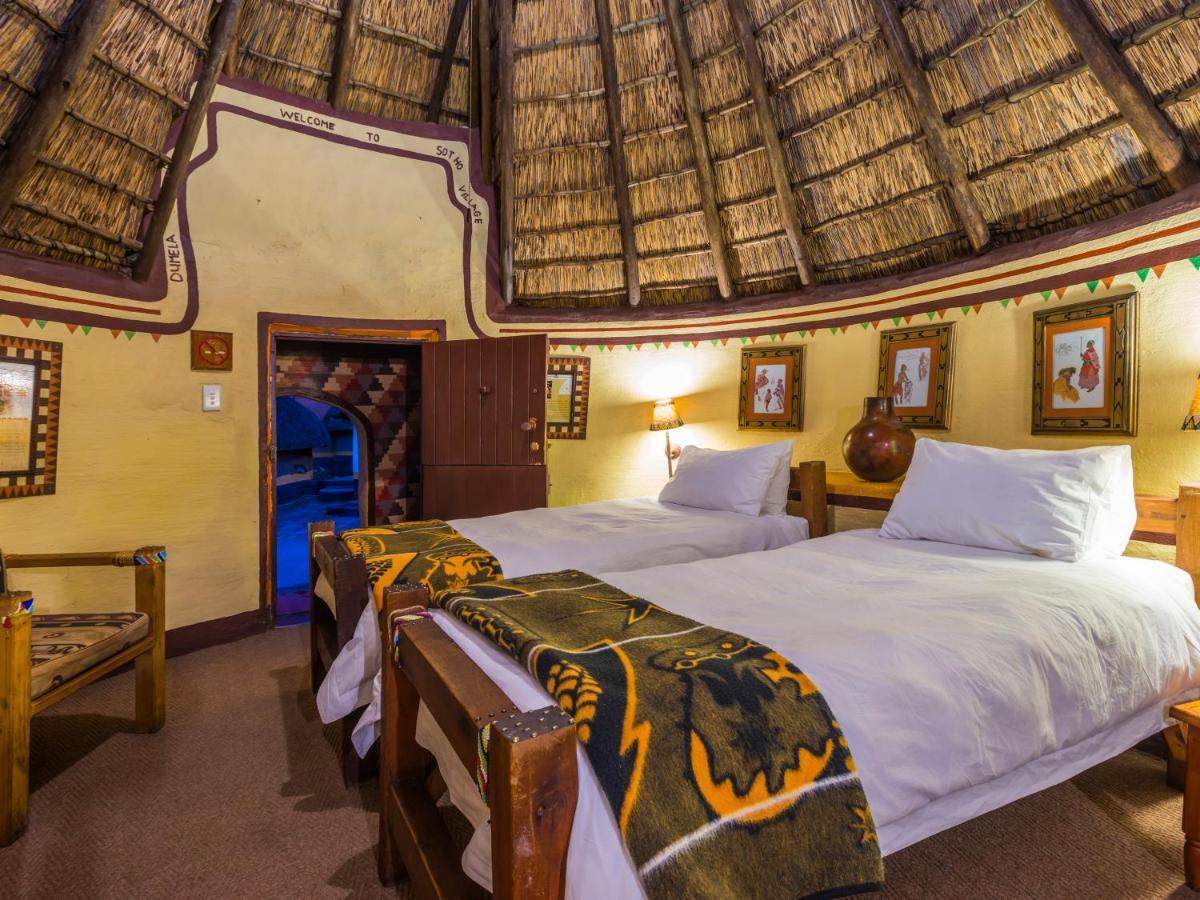 Aha Lesedi African Lodge & Cultural Village Broederstroom Dış mekan fotoğraf
