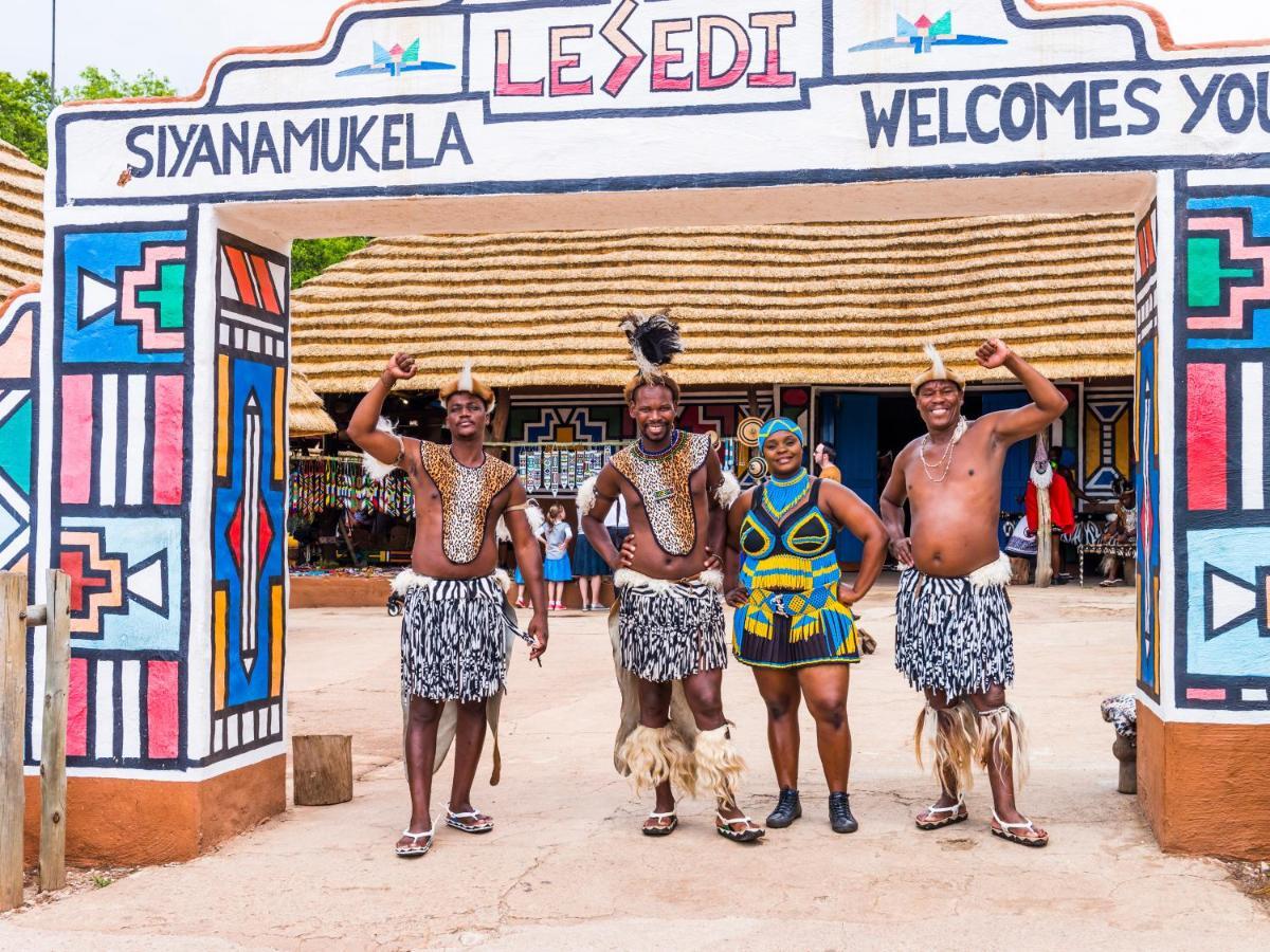 Aha Lesedi African Lodge & Cultural Village Broederstroom Dış mekan fotoğraf
