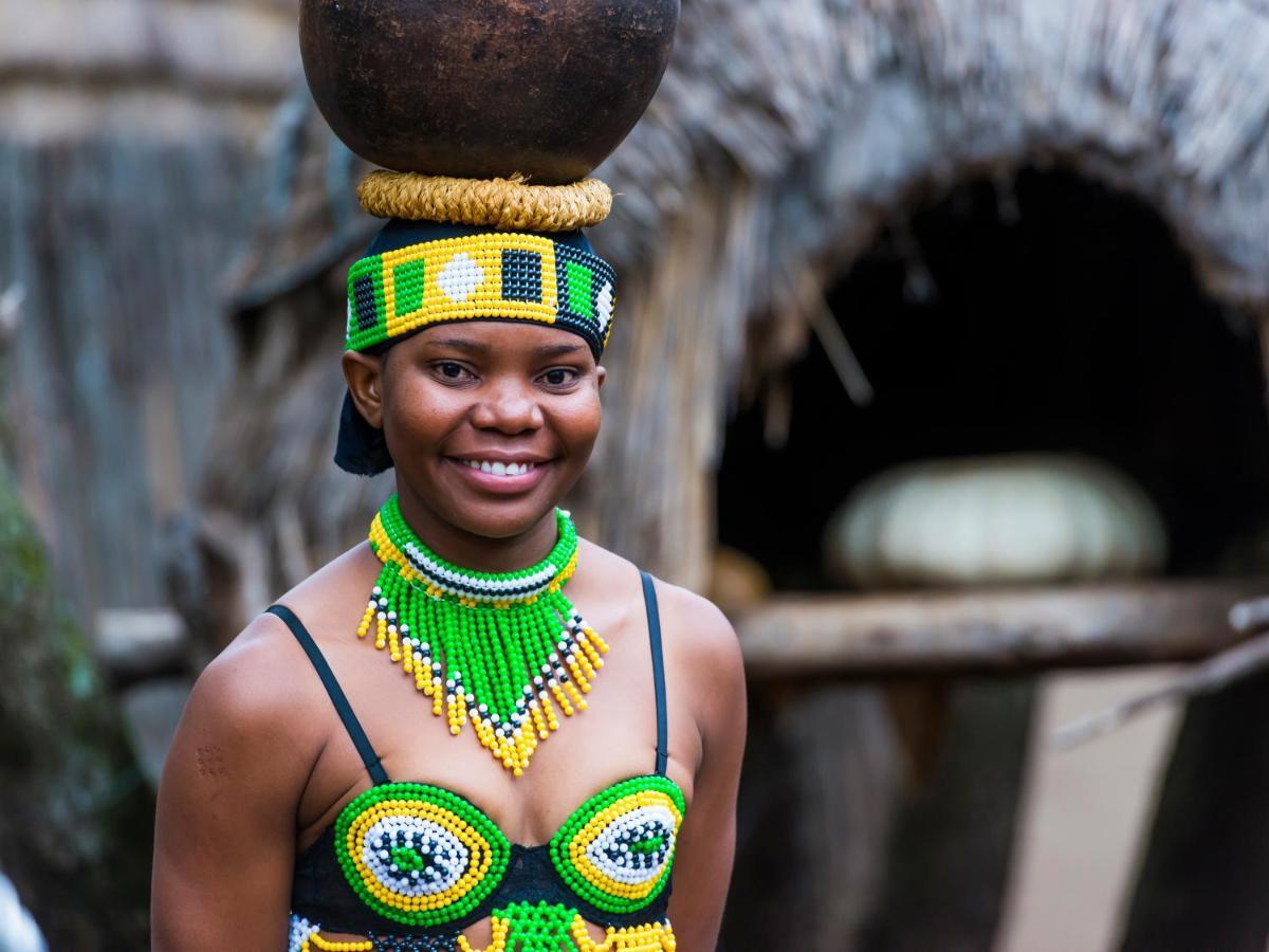 Aha Lesedi African Lodge & Cultural Village Broederstroom Dış mekan fotoğraf