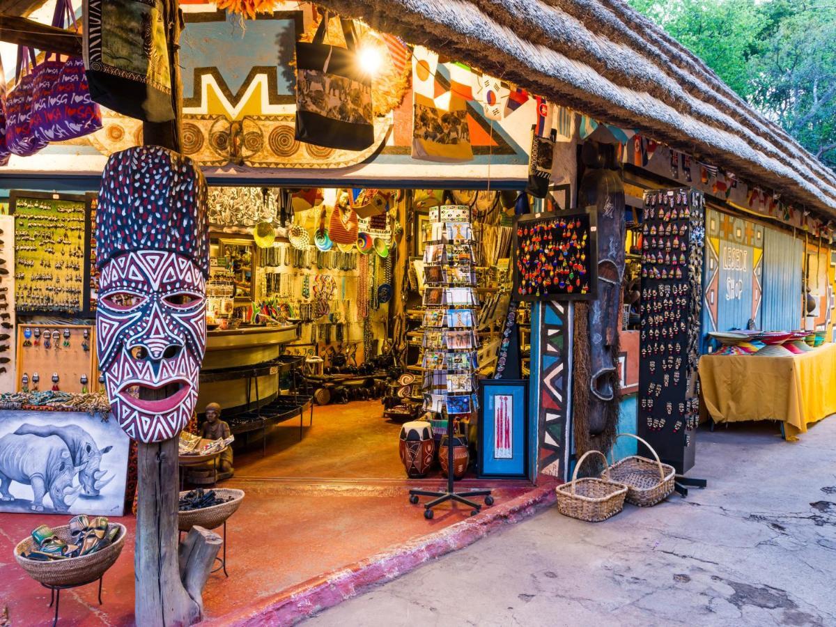 Aha Lesedi African Lodge & Cultural Village Broederstroom Dış mekan fotoğraf