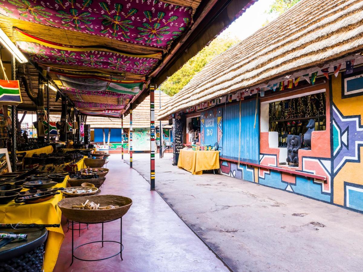 Aha Lesedi African Lodge & Cultural Village Broederstroom Dış mekan fotoğraf