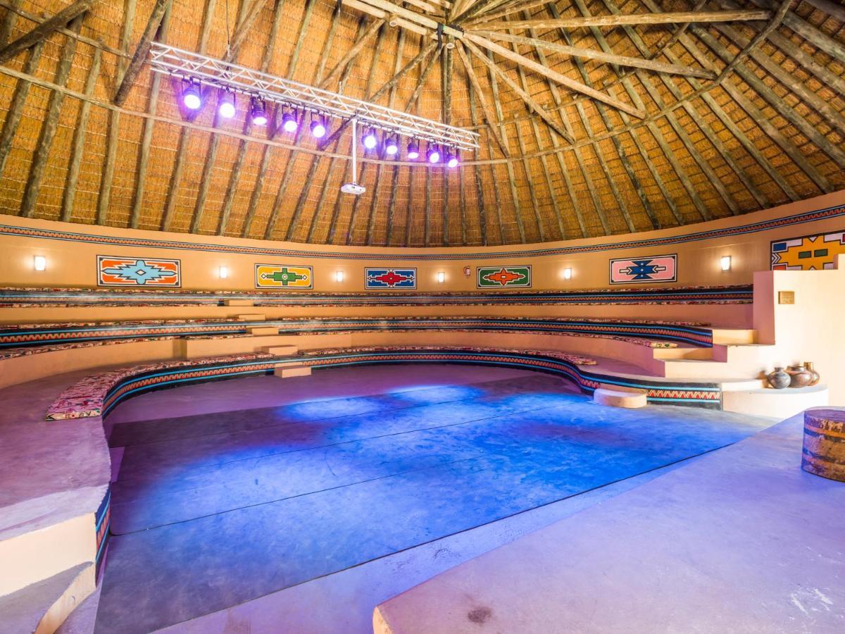 Aha Lesedi African Lodge & Cultural Village Broederstroom Dış mekan fotoğraf